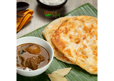 PLAIN ROTI WITH CHICKEN CURRY